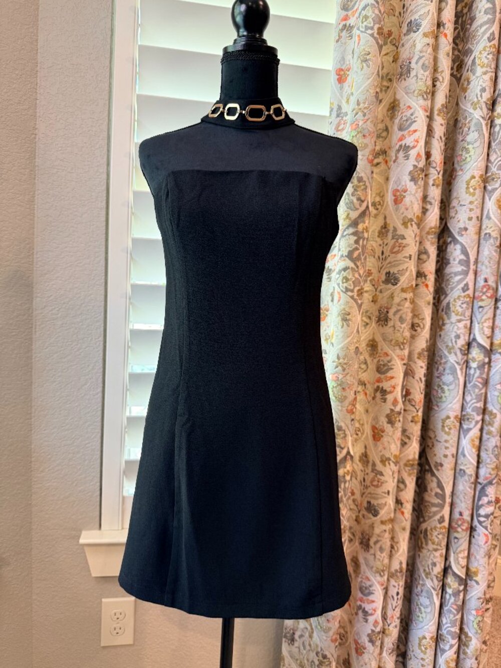 D0+Be Black Strapless Detail Neckline Dress - Large